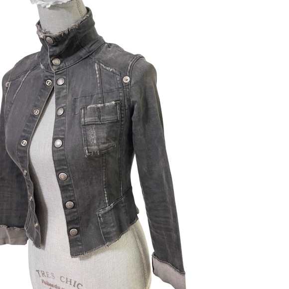 Guess Snap Button Denim Black Distressed Jacket size XS - Picture 3 of 14